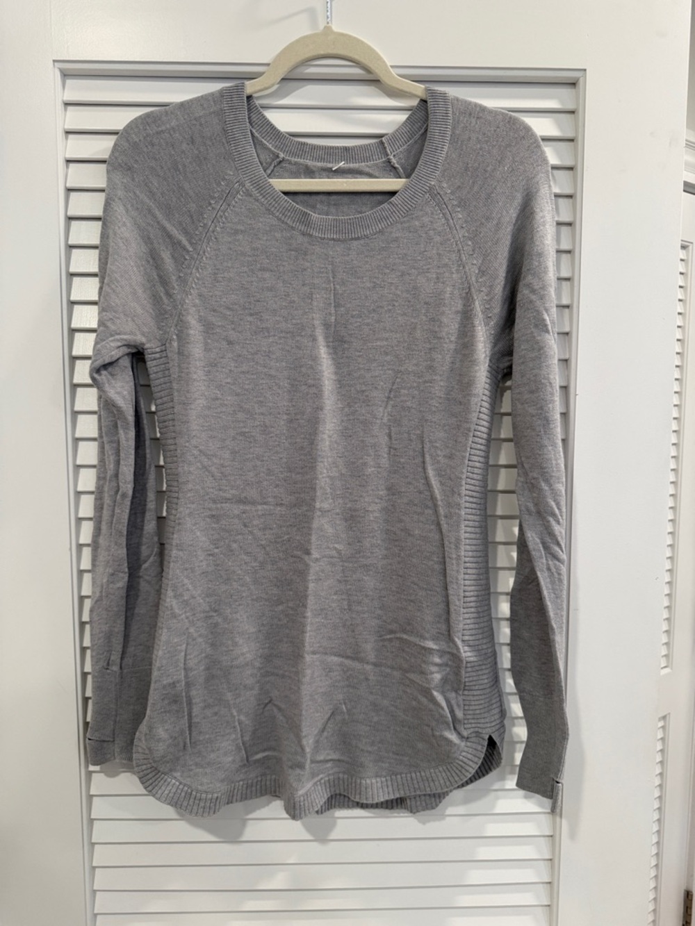 lululemon athletica Heather Gray Crewneck Long Sleeve Sweater